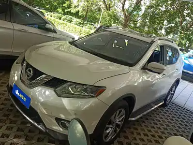 Nissan X-Trail 2014