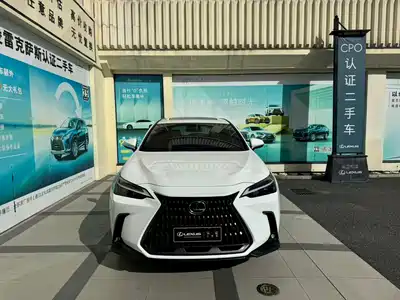 Lexus NX 2026