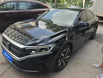 Volkswagen Passat 2022