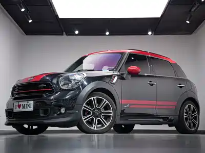 MINI JCW COUNTRYMAN 2016