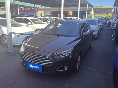 Ford Escort 2016