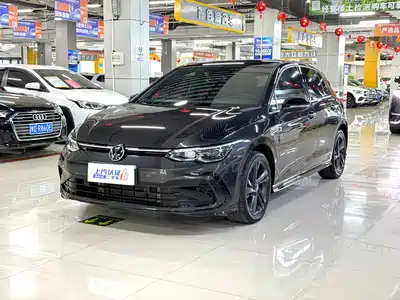 Volkswagen Golf 2022
