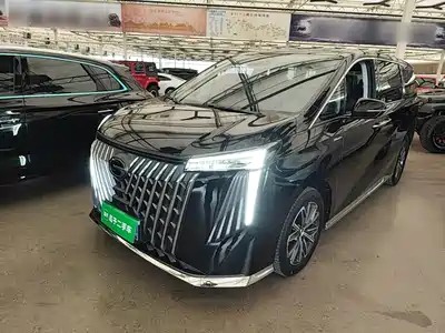 GAC Trumpchi M8 2025