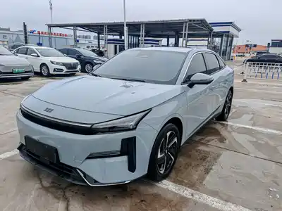 Geely Galaxy L6 2024