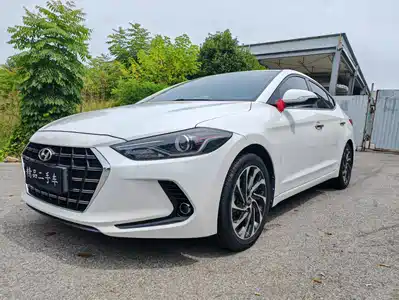 Hyundai Elantra 2019