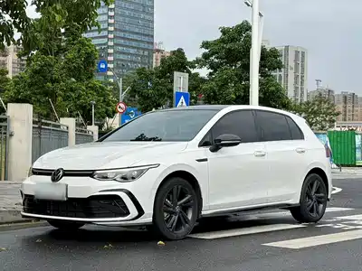 Volkswagen Golf 2023