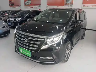 GAC Trumpchi M8 2018