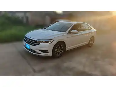 Volkswagen Sagitar 2019