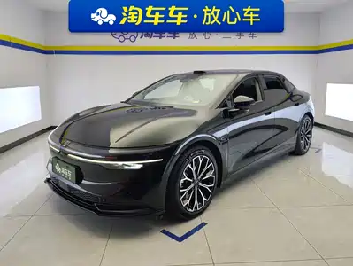 ZEEKR 007 2024