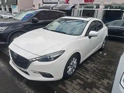 Mazda Mazda3 Axela 2018