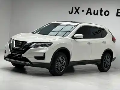 Nissan X-Trail 2025