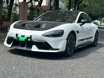 Xiaomi Auto SU7 Ultra 2025