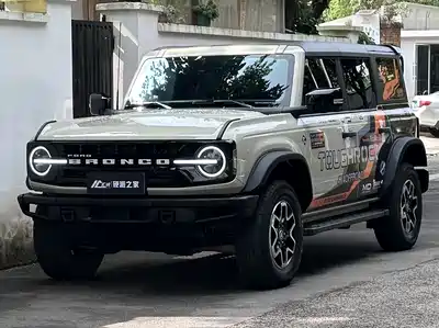 Ford Bronco 2024