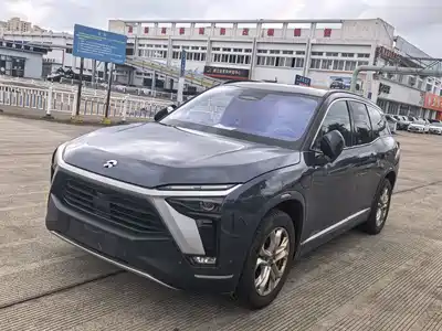 NIO ES8 2021