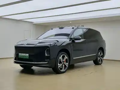 NIO ES8 2025