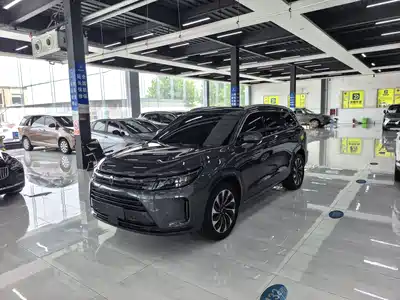 AITO Wenjie M7 2025