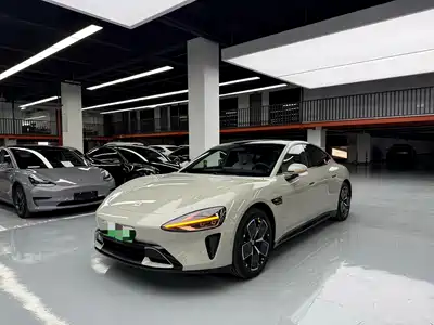 Xiaomi Auto SU7 2024