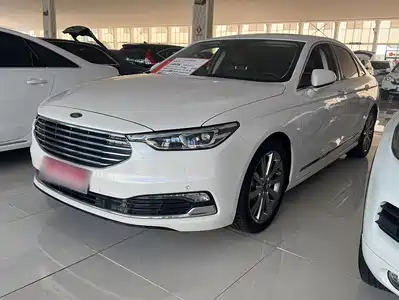 Ford Taurus 2021