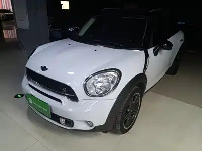 MINI COUNTRYMAN 2017