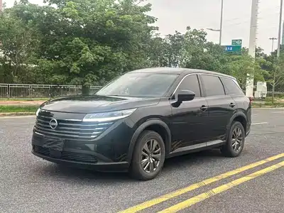 Nissan Terra 2024