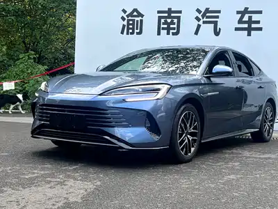 BYD Seal 07 DM-i 2025