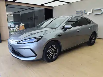 BYD Seal 05 DM-i 2025