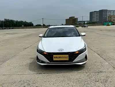 Hyundai Elantra 2023