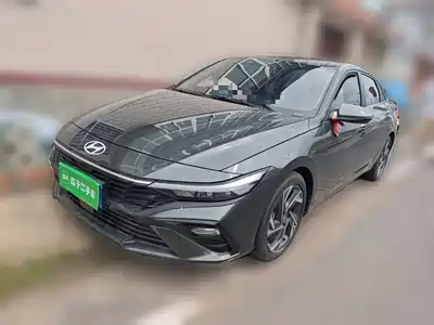 Hyundai Elantra 2024