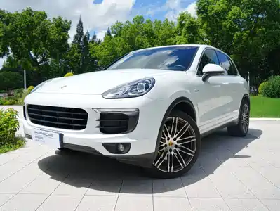 Porsche Cayenne New Energy 2015