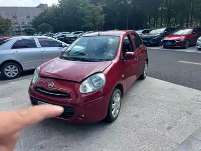 Nissan March 2010