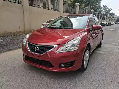 Nissan Tiida 2013