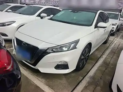 Nissan Teana 2022