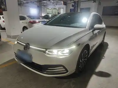 Volkswagen Golf 2022