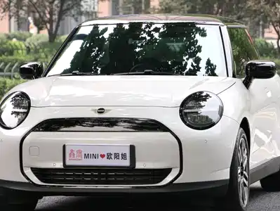 MINI Electric MINI COOPER 2025