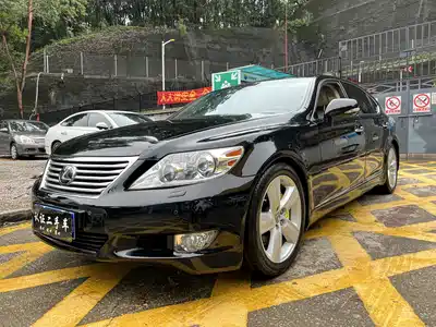 Lexus LS 2010