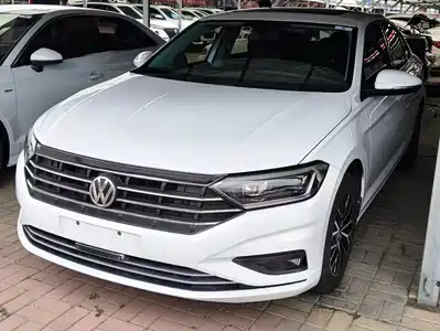 Volkswagen Sagitar 2019