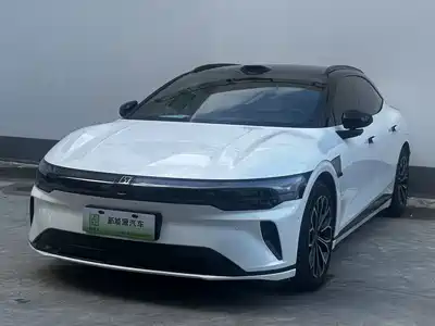 ZEEKR 007GT 2025