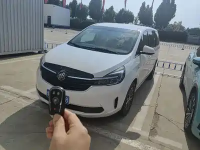 Buick GL8 2021