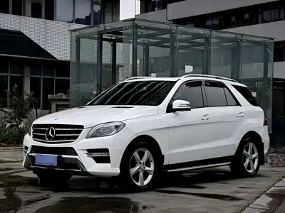 Mercedes-Benz M-Class 2015