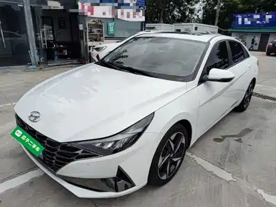 Hyundai Elantra 2021