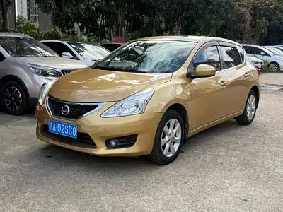 Nissan Tiida 2013