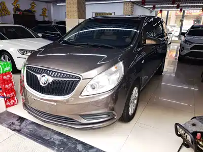Buick GL8 2017