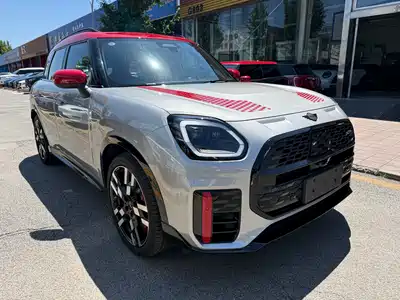 MINI JCW COUNTRYMAN 2025