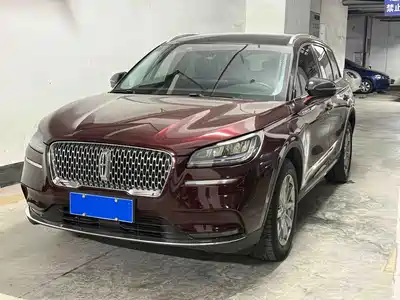 Lincoln Adventurer 2021