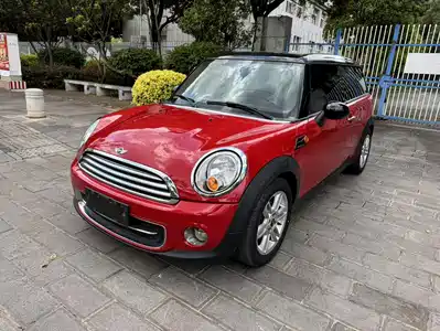 MINI CLUBMAN 2014