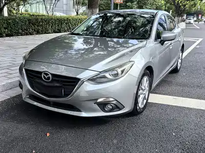Mazda Mazda3 Axela 2015