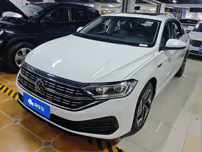 Volkswagen Sagitar 2023