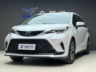 Toyota Granvia 2023