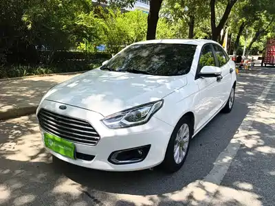 Ford Escort 2016