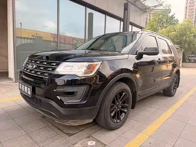 Ford Explorer (Import) 2016
